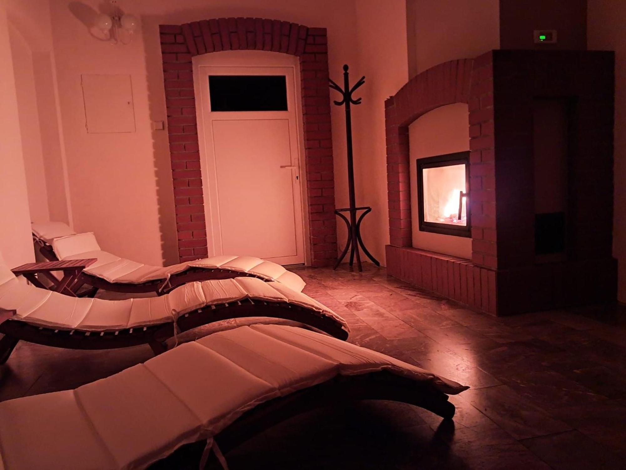 קודובה-זדרוי Szwajcarka Willa Z Sauna I Jacuzzi מראה חיצוני תמונה